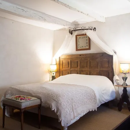 Les Tables De La Rousse 3* La Fouillade