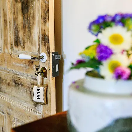 ゲストハウス Les Tables De La Rousse La Fouillade