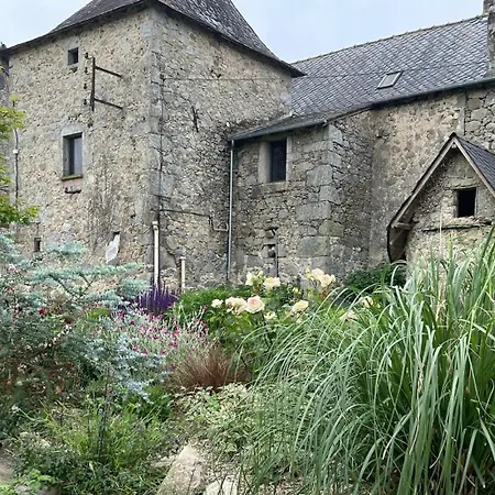 Les Tables De La Rousse 3*