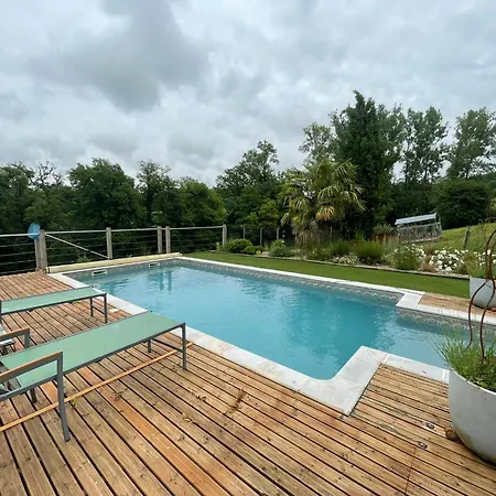 Les Tables De La Rousse 3* La Fouillade