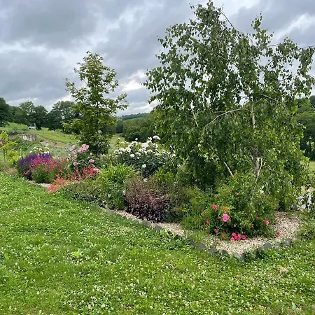 Les Tables De La Rousse ゲストハウス 3*