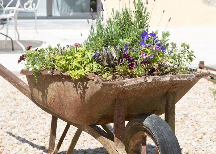 Les Tables De La Rousse Πανσιόν La Fouillade