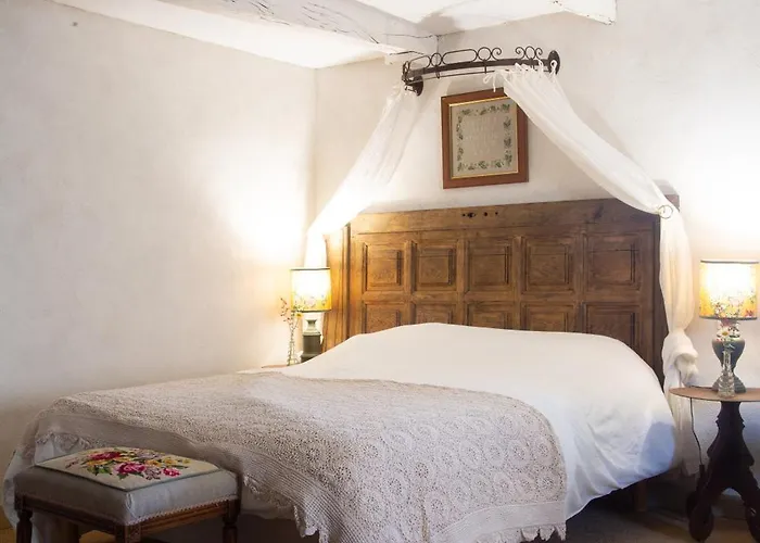 Les Tables De La Rousse 3* La Fouillade