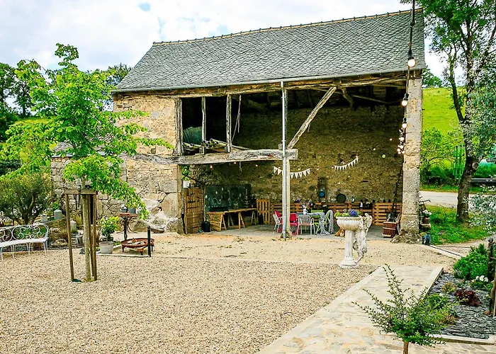 Πανσιόν Les Tables De La Rousse La Fouillade